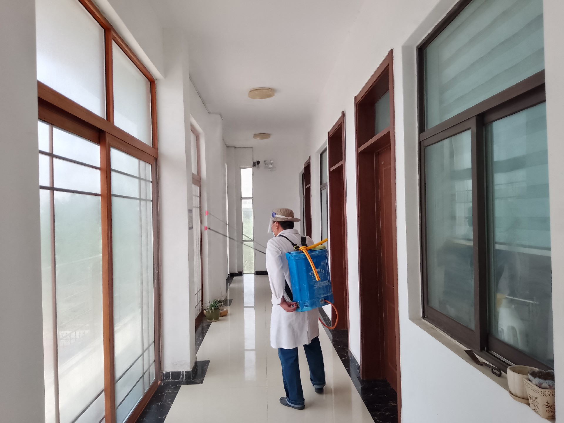 1652944083244422.jpg 502f1071b19459373df8a9bdf56b1e6.jpg