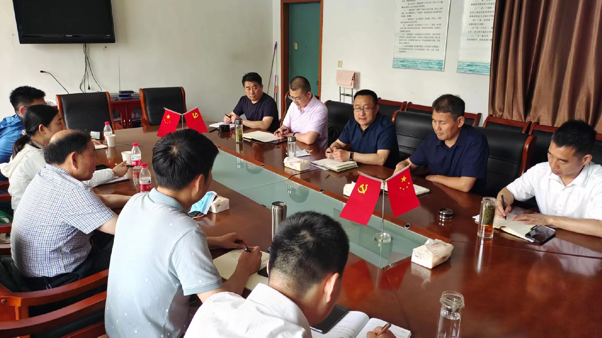 1653617067302354.jpg dfe2bd3927723135502f8d1e355f531.jpg