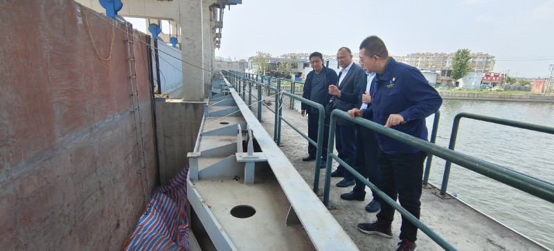 1682596087119238.jpg 08ba8a03b47bcc5dc968d3f17e8ead2.jpg