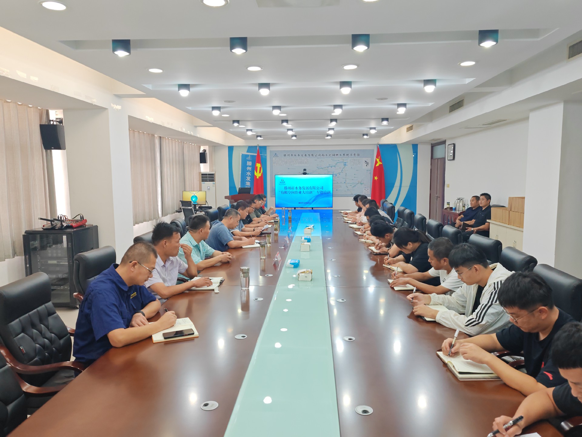 1694682770206777.jpg 6d995dd2da7485a5bd699c2c9132415.jpg